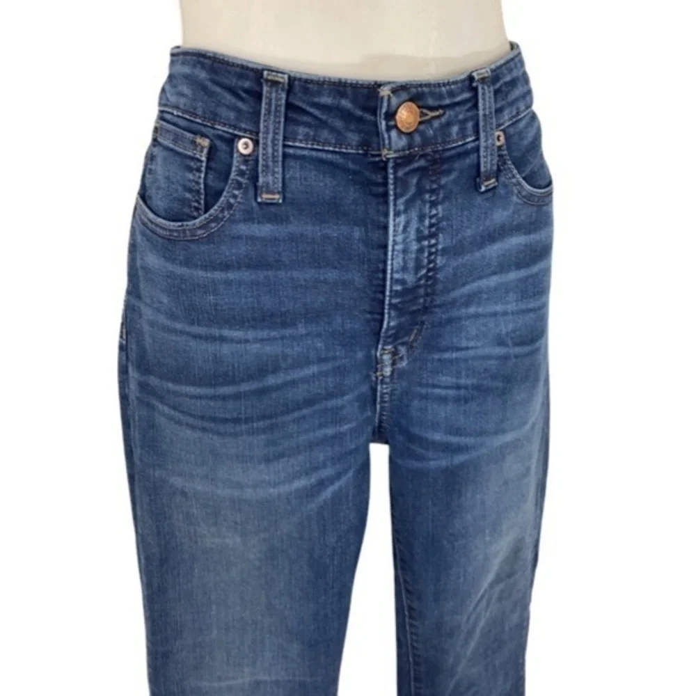Madewell Curvy High-Rise Skinny Jeans in Hayes Wash